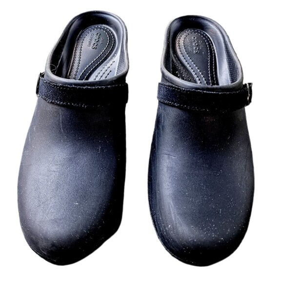 Black Crocs Women's Sarah Clogs Size 10 NICE - Picture 2 of 11